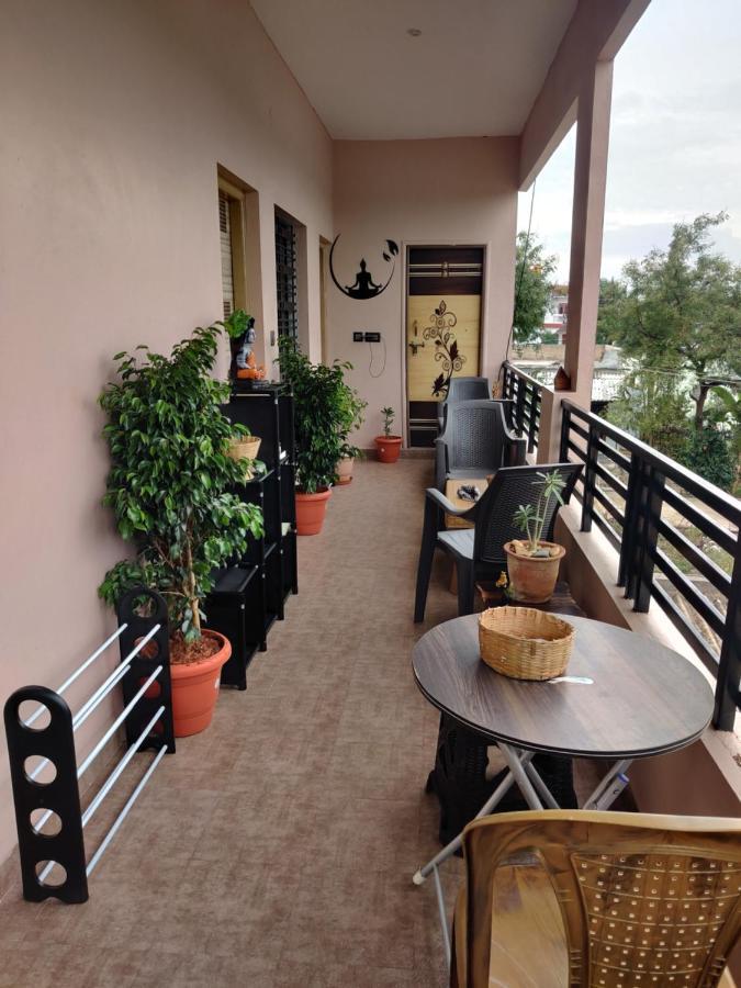 Lee Homestay Хампі Екстер'єр фото